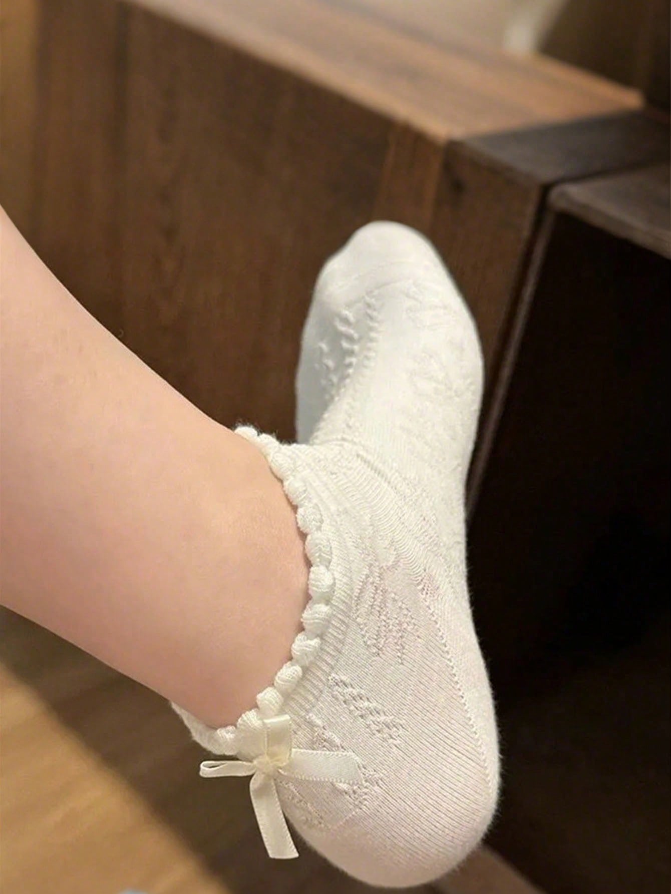 3 Pairs Women s Sweet Classic Black White Floral Lace Trim Bow Accent Socks, Versatile Everyday Wear
3 Pairs Women s Sweet Classic Black White Floral Lace Trim Bow Accent Socks, Versatile Everyday Wear
