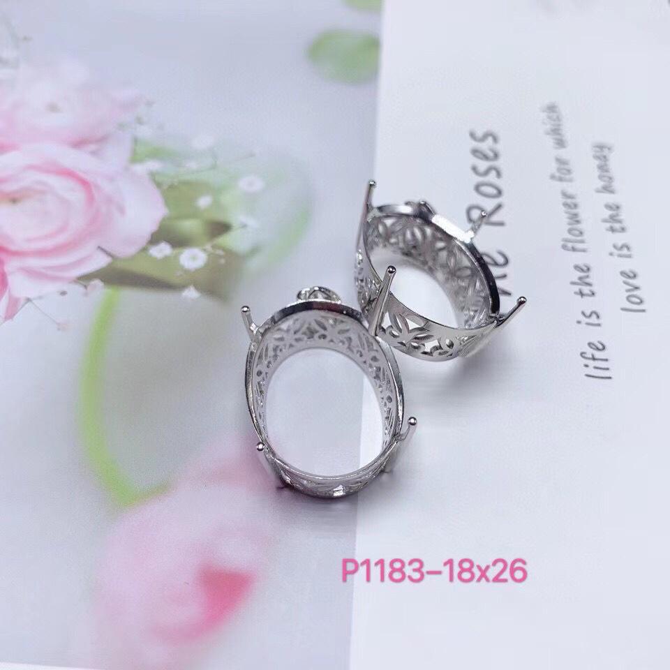 S925 Silver Large Teardrop, Oval, Heart, and Square Empty Setting Pendant - Sizes 17x29mm, 19x27mm, 20x30mm Silver Oval Empty Setting 18*24
S925 Silver Large Teardrop, Oval, Heart, and Square Empty Setting Pendant - Sizes 17x29mm, 19x27mm, 20x30mm Silver Oval Empty Setting 18*24