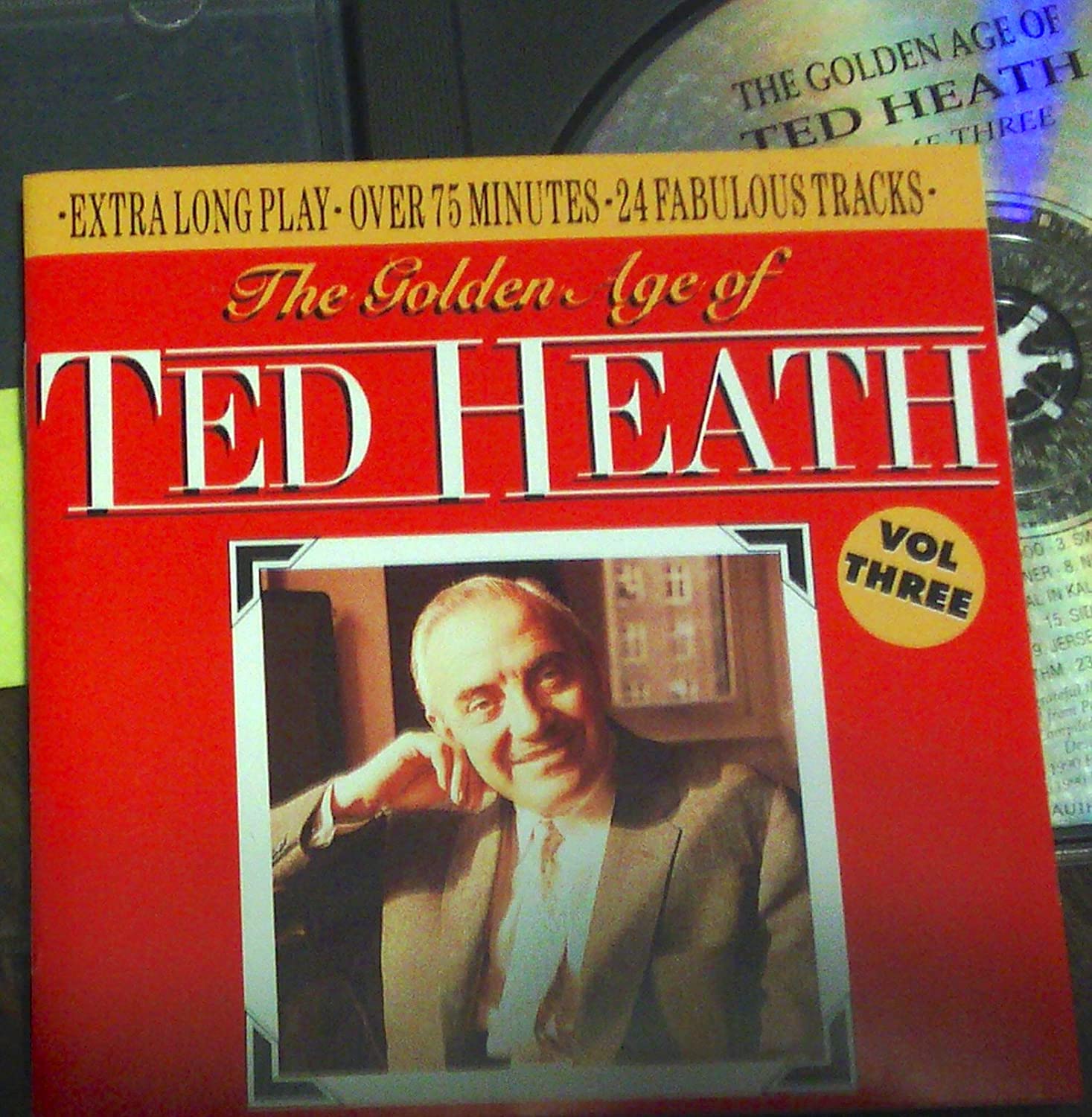 CD TED HEATH - The Golden Age of Ted Heath Vol.3 CDSIV6135 Horatio Nelson 1990 US Jazz Used
CD TED HEATH - The Golden Age of Ted Heath Vol.3 CDSIV6135 Horatio Nelson 1990 US Jazz Used