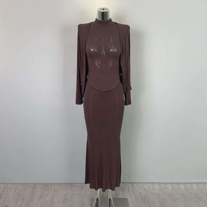 Korean Dongdaemun Three-Piece Set: High Neck T-shirt, Cardigan, and Fishtail Skirt for Women One Size кавовий
Korean Dongdaemun Three-Piece Set: High Neck T-shirt, Cardigan, and Fishtail Skirt for Women One Size кавовий