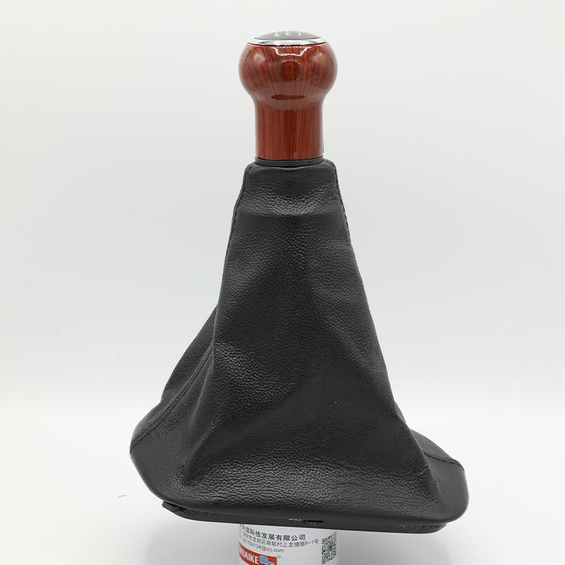 Подходит для Santana 2000/3000 95-07 Чехол на ручку переключения передач автомобиля
Подходит для Santana 2000/3000 95-07 Чехол на ручку переключения передач автомобиля