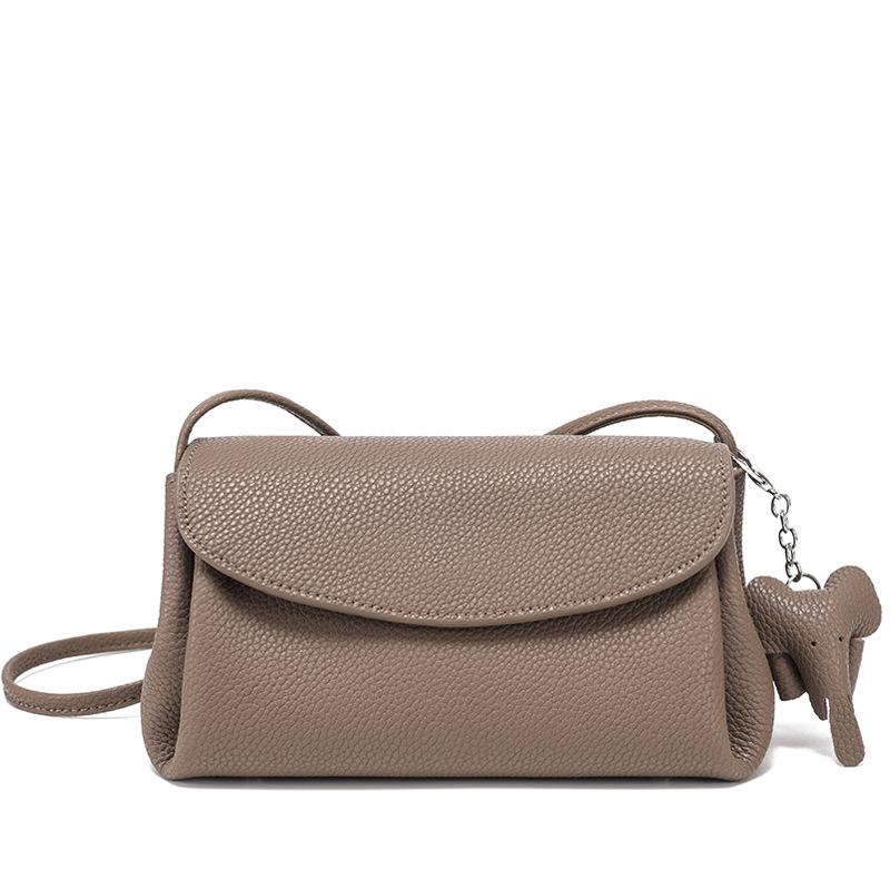 Fashion Cowhide Small Bag Crossbody Bag New Single Shoulder Bag Niche Versatile Commuting Mobile Wallet
Fashion Cowhide Small Bag Crossbody Bag New Single Shoulder Bag Niche Versatile Commuting Mobile Wallet