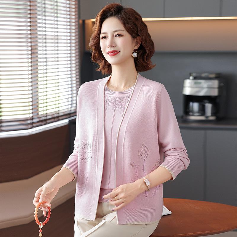 Chic Spring Knitwear Set: Stylish Loose Two-Piece Cardigan for Middle-Aged and Elderly Women 5XL (150-165 lbs)
Chic Spring Knitwear Set: Stylish Loose Two-Piece Cardigan for Middle-Aged and Elderly Women 5XL (150-165 lbs)