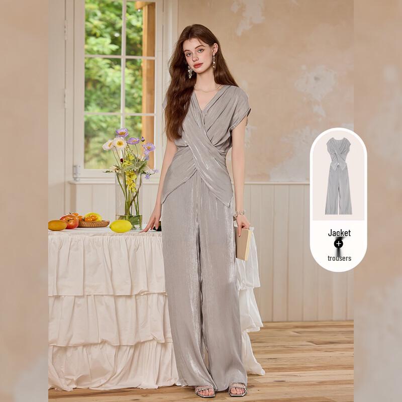 Women s Elegant Summer Two-Piece Set M
Women s Elegant Summer Two-Piece Set M