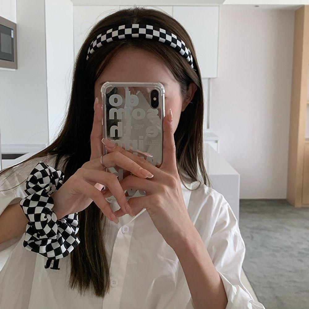 Plaid Non-slip For Girls Women Hair Hoop Korean Style Scrunchies Ponytail Holder Checked Hairbands
Plaid Non-slip For Girls Women Hair Hoop Korean Style Scrunchies Ponytail Holder Checked Hairbands