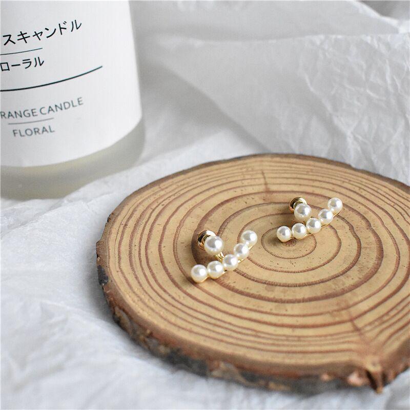 Korean-Style Two-Way Pearl Sterling Silver Women s Earrings: Versatile Studs & Dangle Clips for Students, No Piercing Required.
Korean-Style Two-Way Pearl Sterling Silver Women s Earrings: Versatile Studs & Dangle Clips for Students, No Piercing Required.