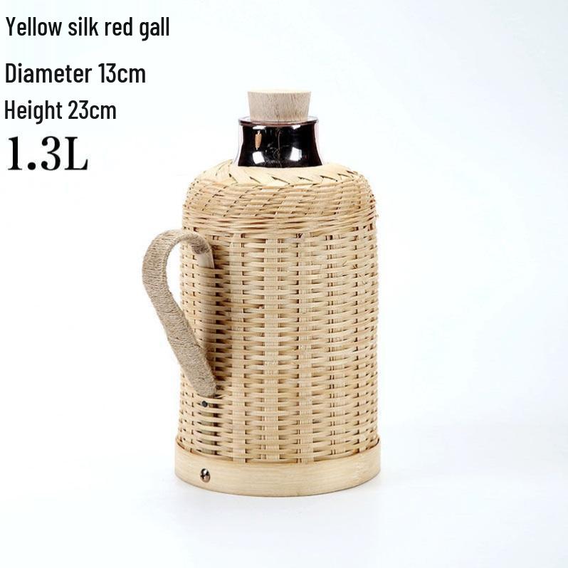 Douyin Style Bamboo Woven Hot Water Bottle with Wood Stopper and Glass Liner for Tea Room or Office.
Douyin Style Bamboo Woven Hot Water Bottle with Wood Stopper and Glass Liner for Tea Room or Office.