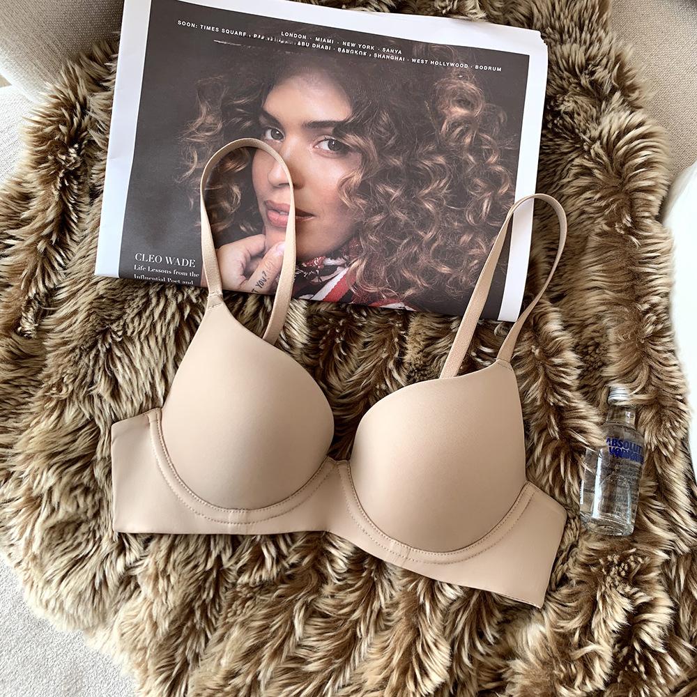 Женское нижнее белье больших размеров, бесшовный бюстгальтер пуш-ап, сексуальный хлопковый бюстгальтер с тонкой чашкой, удобное нижнее белье, женское нижнее белье с чашками CDE 38/85AB хаки
Женское нижнее белье больших размеров, бесшовный бюстгальтер пуш-ап, сексуальный хлопковый бюстгальтер с тонкой чашкой, удобное нижнее белье, женское нижнее белье с чашками CDE 38/85AB хаки