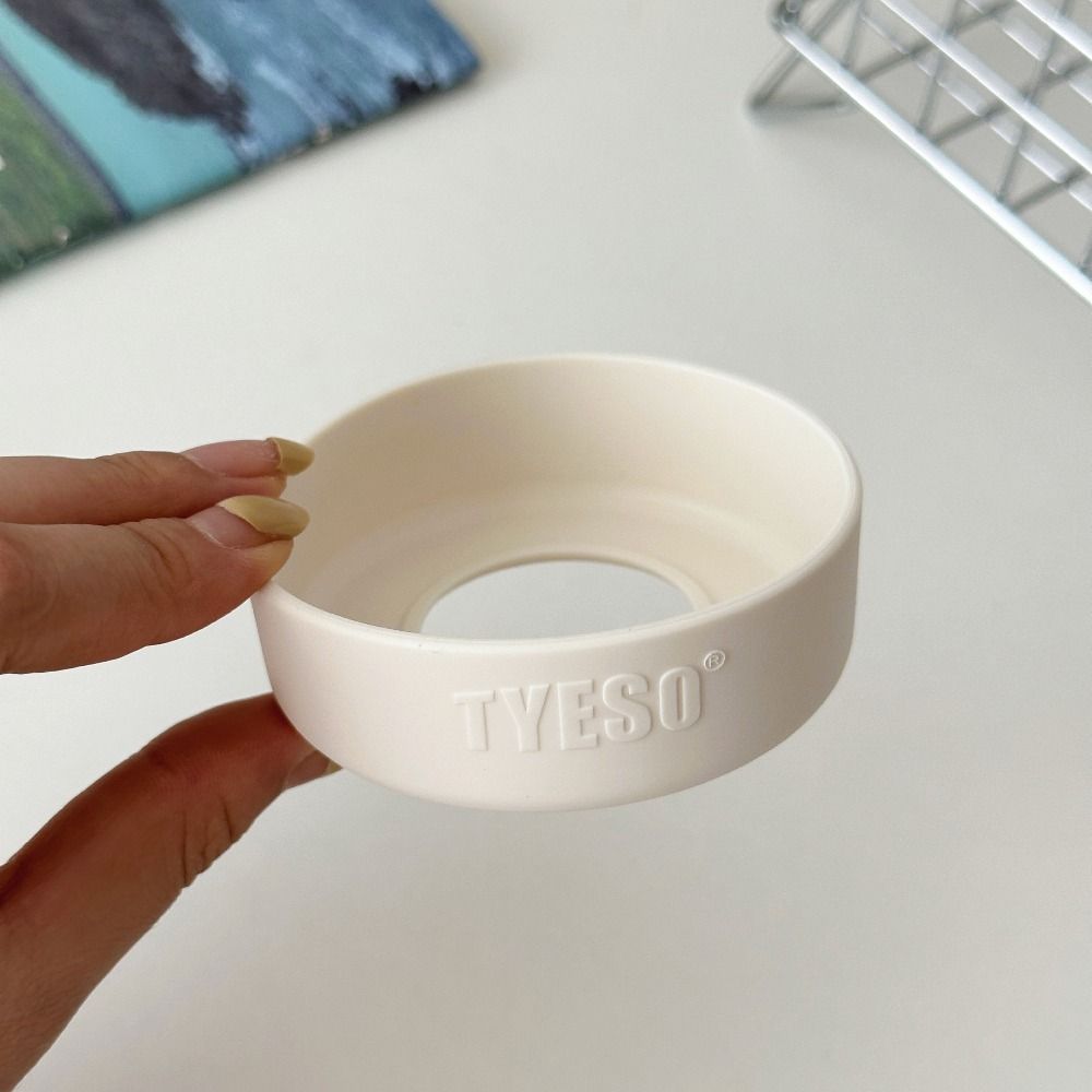 Durable Anti Slip Bottle Cover Protective Silicone Cup Cover 71-77mm Diameter Universal Bottom Sleeve Tyeso Bottle белый
Durable Anti Slip Bottle Cover Protective Silicone Cup Cover 71-77mm Diameter Universal Bottom Sleeve Tyeso Bottle белый