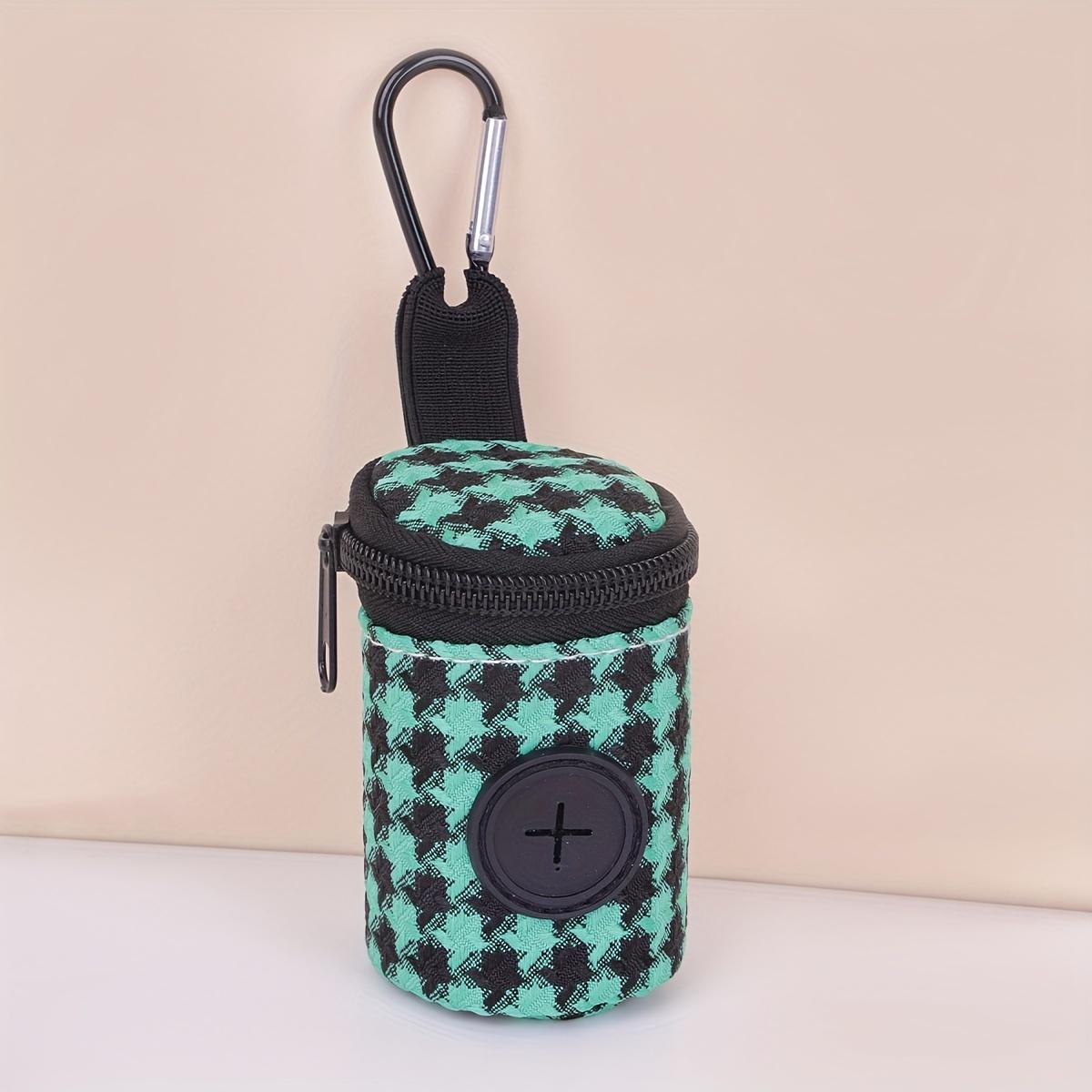 Portable Pet Dog Poop Bag Hanging Dog Waste Bag for Outdoor Training and Convenient Storage Pet Training Storage Bag зелёный
Portable Pet Dog Poop Bag Hanging Dog Waste Bag for Outdoor Training and Convenient Storage Pet Training Storage Bag зелёный