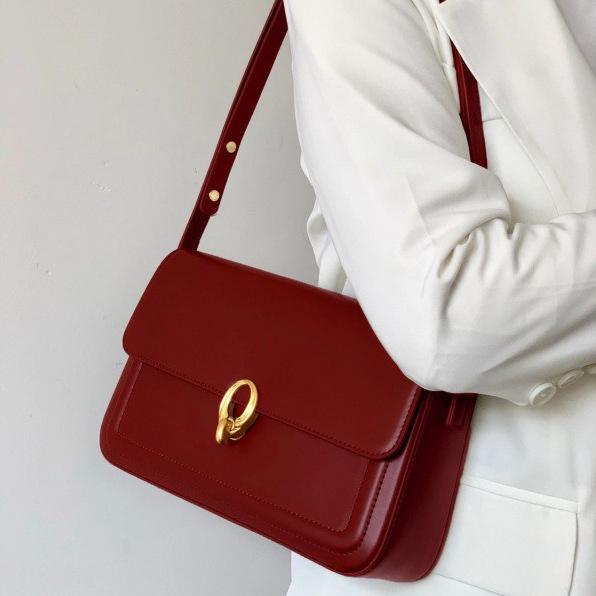 2025 Red French Niche Women s Underarm Handbag - Fashionable Crossbody Shoulder Bag червоний
2025 Red French Niche Women s Underarm Handbag - Fashionable Crossbody Shoulder Bag червоний