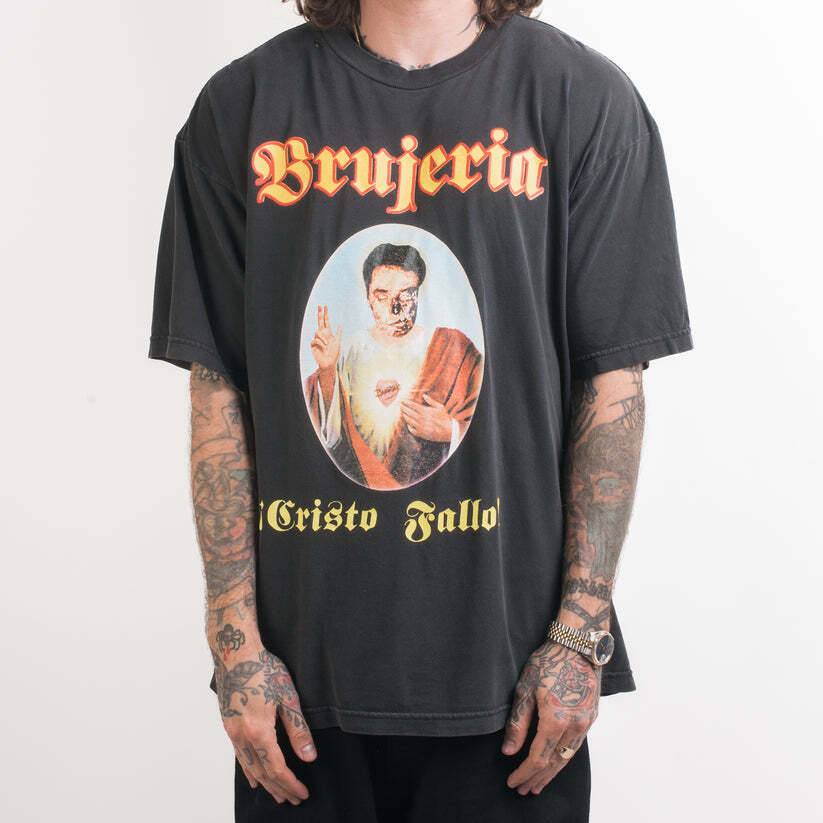 Vintage 90’s Brujeria Christo Fallo Reprint Short Sleeve AHN01954 Unisex T-Shirt L
Vintage 90’s Brujeria Christo Fallo Reprint Short Sleeve AHN01954 Unisex T-Shirt L