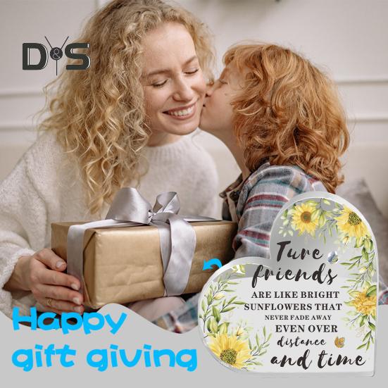 Clear Heart Ornament Transparent Creative Benefactor Gift Creative Heart Shaped Desk Card
Clear Heart Ornament Transparent Creative Benefactor Gift Creative Heart Shaped Desk Card