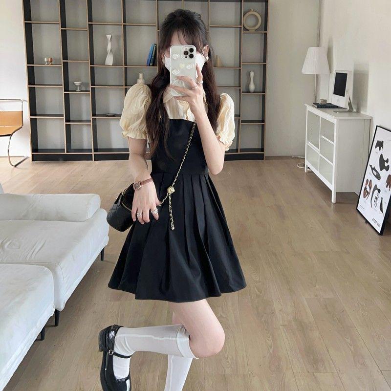 Korean Puff Sleeve Layered Pleated Dress S (Recommended for 70-80 cm)
Korean Puff Sleeve Layered Pleated Dress S (Recommended for 70-80 cm)