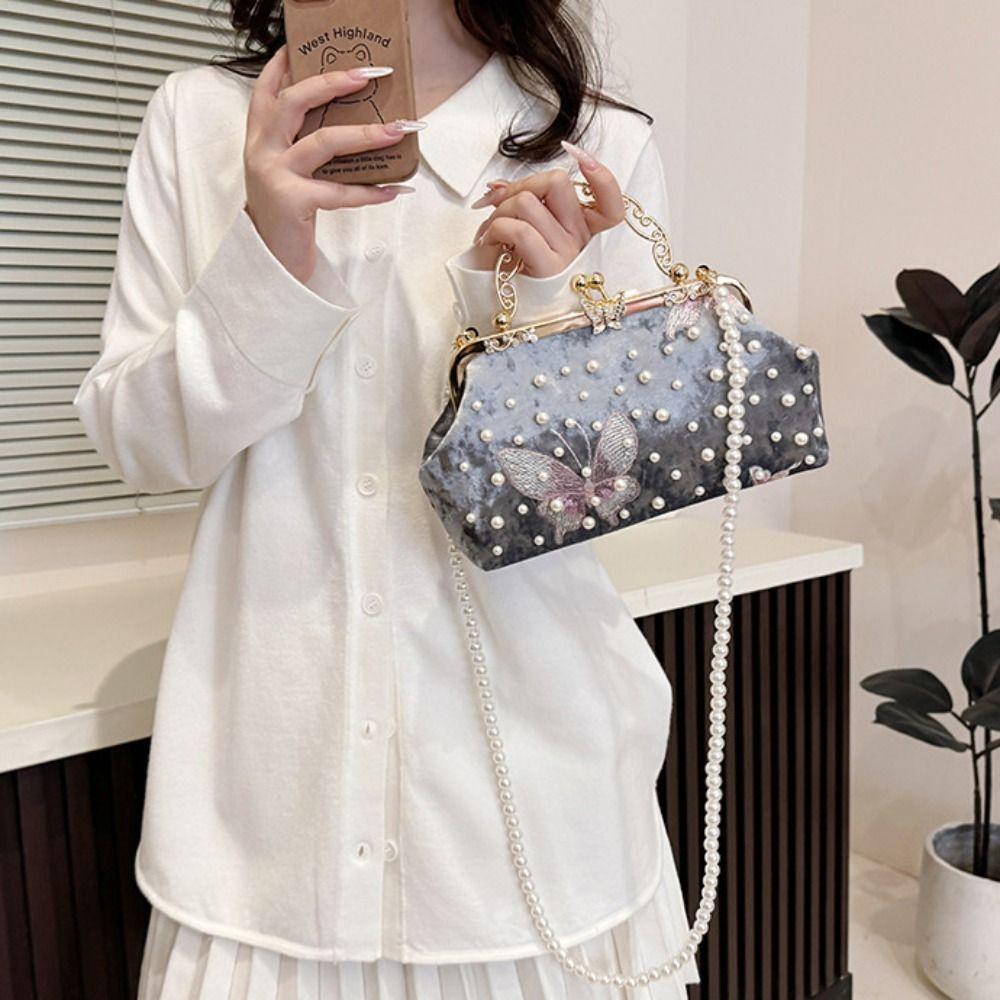 Butterfly Embroidery Banquet Bag Cheongsam Accessories Hanfu Clutch Bag Ladies Shell Bag Lady сірий
Butterfly Embroidery Banquet Bag Cheongsam Accessories Hanfu Clutch Bag Ladies Shell Bag Lady сірий
