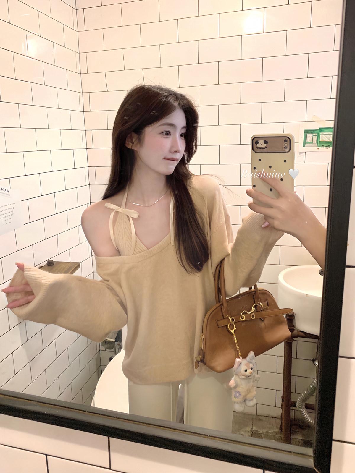 Bai Shui Nü Off-Shoulder Long-Sleeve Bow Knot Halter T-Shirt Large абрикосовый/цветочный
Bai Shui Nü Off-Shoulder Long-Sleeve Bow Knot Halter T-Shirt Large абрикосовый/цветочный