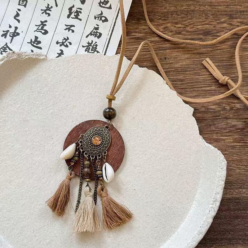 Bohemian Style Tassel Pendant Necklaces Women Long Spiral Beaded Braided Necklaces Ethnic Vintage Casual Vacation Jewelry Gifts коричневый
Bohemian Style Tassel Pendant Necklaces Women Long Spiral Beaded Braided Necklaces Ethnic Vintage Casual Vacation Jewelry Gifts коричневый