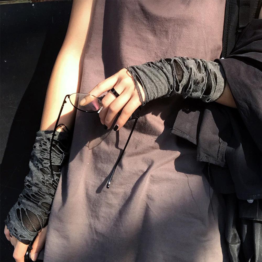 Punk Style Women Gothic Unisex Black Hole Mitten Broken Slit Punk Gloves Fingerless Gloves чёрный
Punk Style Women Gothic Unisex Black Hole Mitten Broken Slit Punk Gloves Fingerless Gloves чёрный