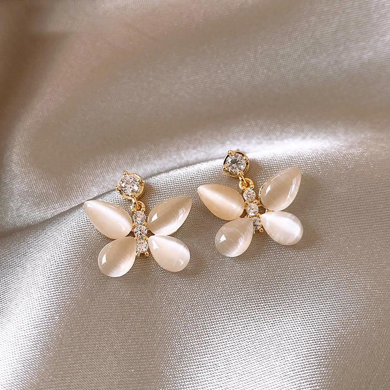Zir*****pal butterfly stud earrings fashion niche design earrings French versatile earrings
Zir*****pal butterfly stud earrings fashion niche design earrings French versatile earrings
