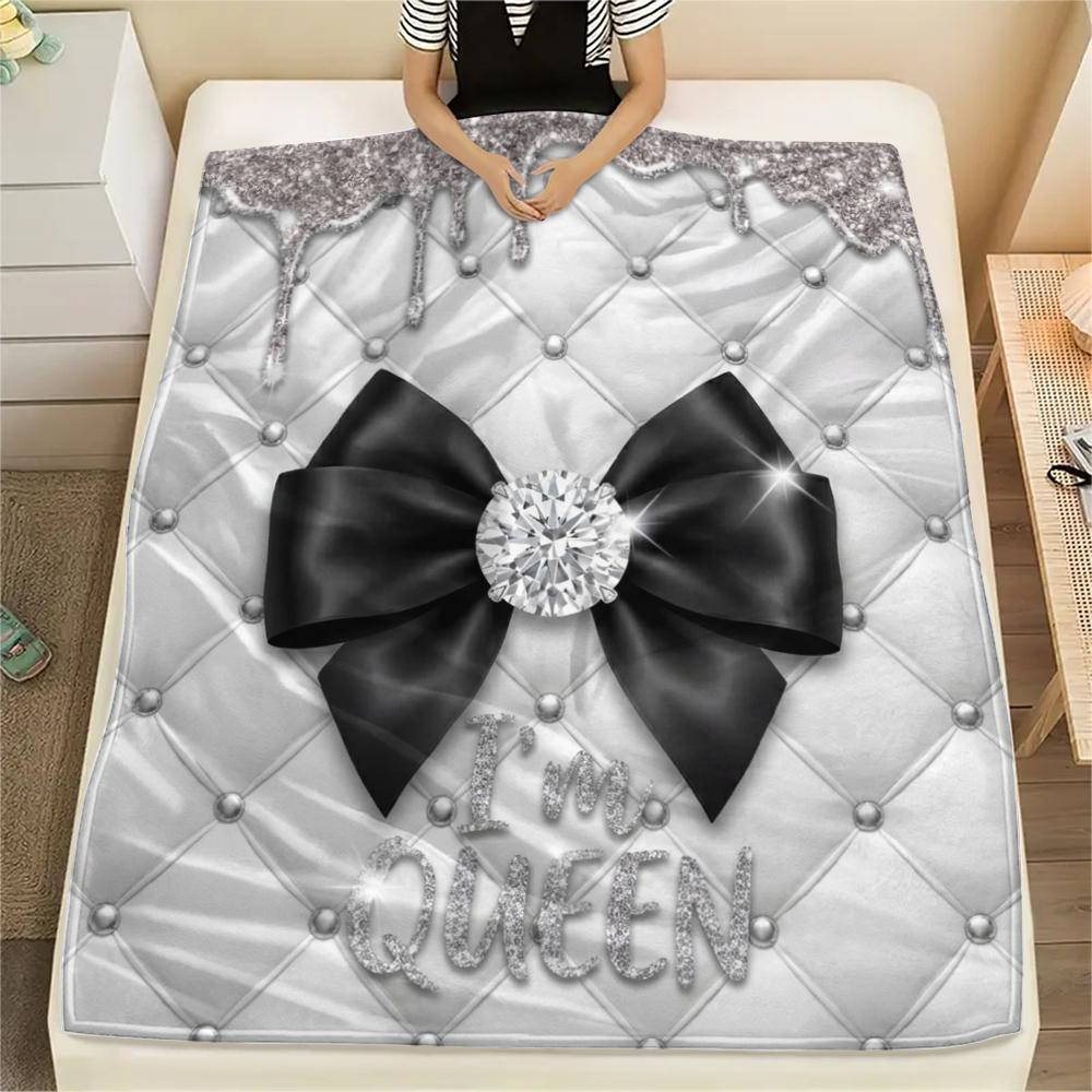 1Pc I m Queen Bow Print Flannel Blanket, High quality Comfortable for All Seasons, Home Decor, Warmth and Comfort, Perfect for Christmas Gifts W8 80cm x 120cm
1Pc I m Queen Bow Print Flannel Blanket, High quality Comfortable for All Seasons, Home Decor, Warmth and Comfort, Perfect for Christmas Gifts W8 80cm x 120cm