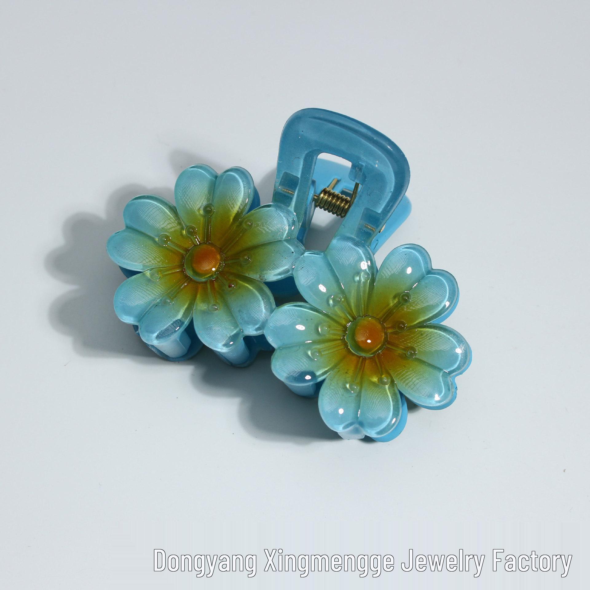Candy Color Double Flower Hair Clip - Plumeria & Sunflower Design peacock синього кольору
Candy Color Double Flower Hair Clip - Plumeria & Sunflower Design peacock синього кольору