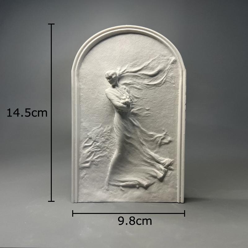 Girl in The Wind Stereoscopic Printmaking Figures Relief Plaster Statue Desk Decoration Character Sculpture Room Aesthetic Decor
Girl in The Wind Stereoscopic Printmaking Figures Relief Plaster Statue Desk Decoration Character Sculpture Room Aesthetic Decor