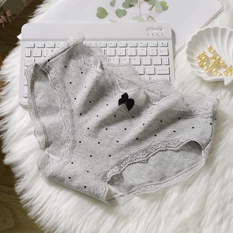 Antibacterial Retro Lace Polka Dot Cotton Women s Panties - Class A, Comfortable & Sexy XL (recommended for 100-120 jin) сірий колір
Antibacterial Retro Lace Polka Dot Cotton Women s Panties - Class A, Comfortable & Sexy XL (recommended for 100-120 jin) сірий колір