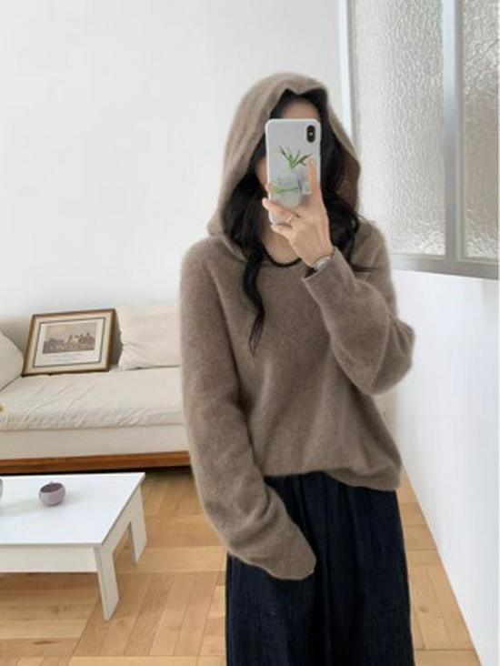 Cozy Early Autumn Cashmere Brushed Hooded Sweatshirt - Soft, Fluffy, and Ready to Wear! Approx. 260g. Gray
Cozy Early Autumn Cashmere Brushed Hooded Sweatshirt - Soft, Fluffy, and Ready to Wear! Approx. 260g. Gray