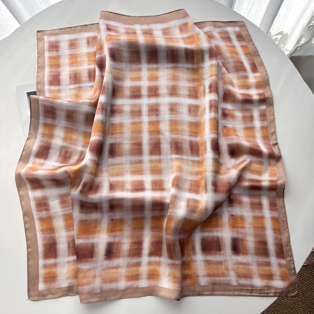 Luxury Square Scarf For Women Imitation Silk Scarves Bandanas Plaid Print Hijab Neckerchief For Beach Elegant Shawl Wraps
Luxury Square Scarf For Women Imitation Silk Scarves Bandanas Plaid Print Hijab Neckerchief For Beach Elegant Shawl Wraps