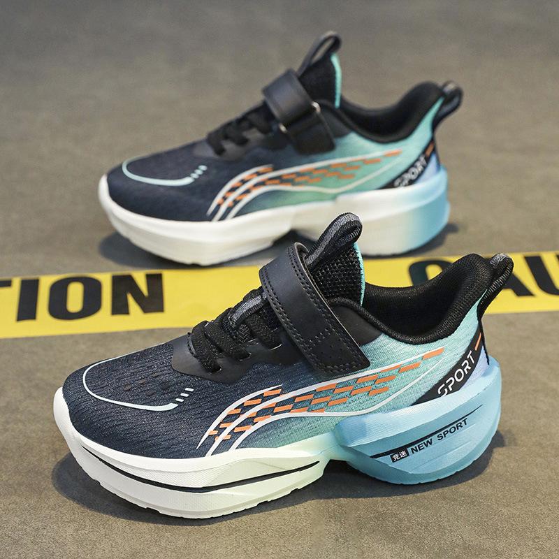 Спортивная обувь для учеников начальной школы, красные кроссовки с кроликом, мягкая подошва, легкие кроссовки для бега, весенне-летняя дышащая сетка, на липучке, для больших детей 40
Спортивная обувь для учеников начальной школы, красные кроссовки с кроликом, мягкая подошва, легкие кроссовки для бега, весенне-летняя дышащая сетка, на липучке, для больших детей 40