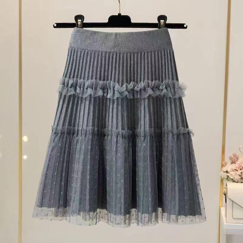 Women s High-Waisted A-Line Knitted Skirt with Mesh Pleats One Size (80-120) серый
Women s High-Waisted A-Line Knitted Skirt with Mesh Pleats One Size (80-120) серый