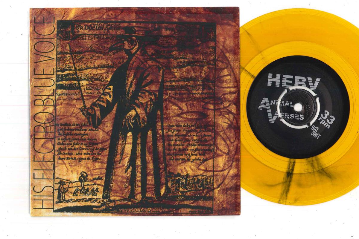 7inch Record HIS ELECTRO BLUE VOICE - Animal Verses / Black Veils BS007 BAT SHIT 2010 US Rock Used
7inch Record HIS ELECTRO BLUE VOICE - Animal Verses / Black Veils BS007 BAT SHIT 2010 US Rock Used