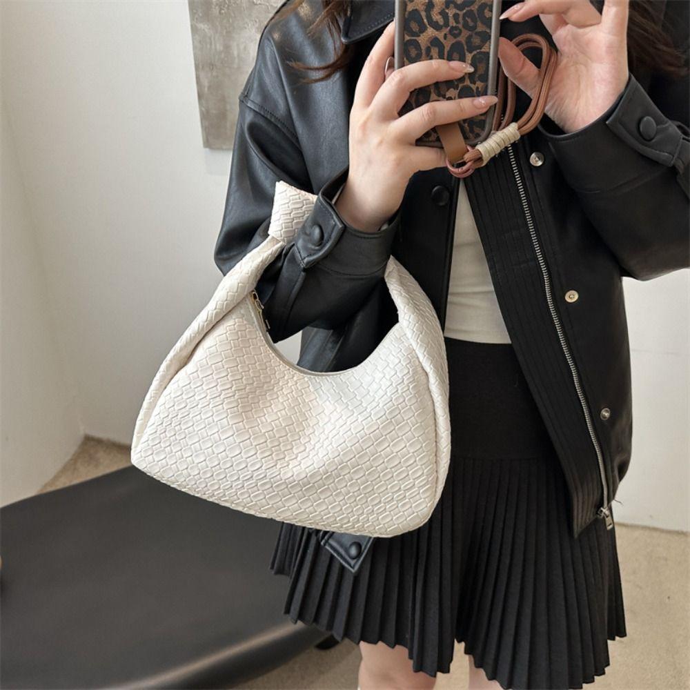 Red Pu Leather Handbag Quilted Pattern Underarm Bag Casual Crescent Bag Girls коричневый
Red Pu Leather Handbag Quilted Pattern Underarm Bag Casual Crescent Bag Girls коричневый