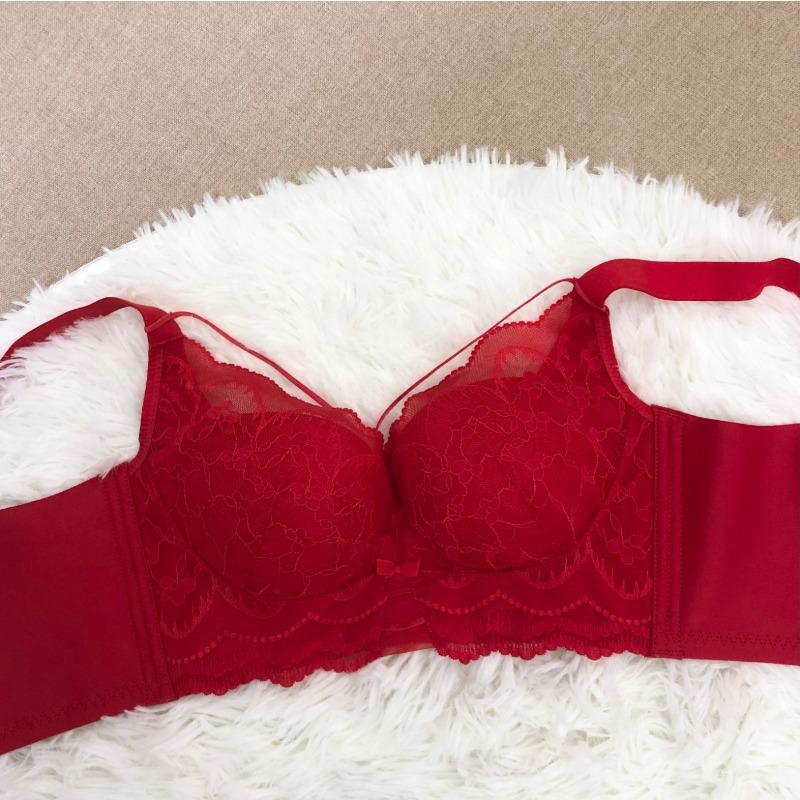 Adjustable lace red underwear gathers small breasts and shows large full cup bras, upper support, high flanks, and secondary breasts 85 (for 38ab) червоний
Adjustable lace red underwear gathers small breasts and shows large full cup bras, upper support, high flanks, and secondary breasts 85 (for 38ab) червоний
