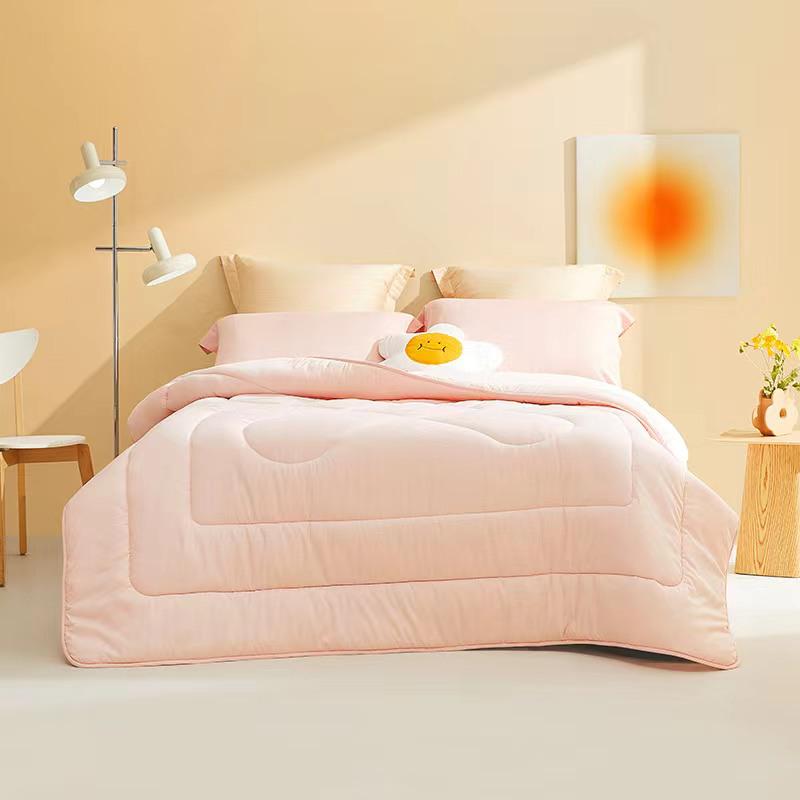 LUOLAI Silky Soft Fiber Winter Quilt
LUOLAI Silky Soft Fiber Winter Quilt