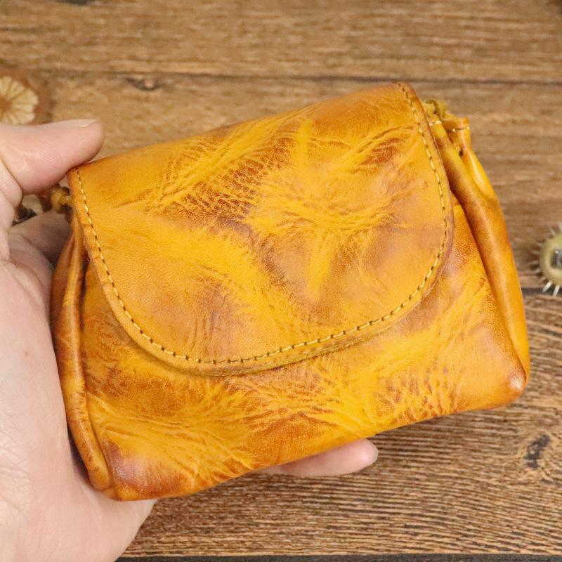Hand Painted Vegetable Tanned Leather Coin Purse for Women, Vintage Chinese Style Layered Cowhide Leather Key Bag, Headphone Storage Bag жёлтый
Hand Painted Vegetable Tanned Leather Coin Purse for Women, Vintage Chinese Style Layered Cowhide Leather Key Bag, Headphone Storage Bag жёлтый