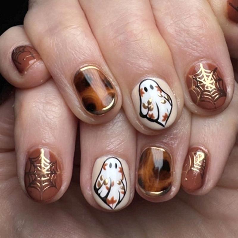 Luxury Short Oval Press On Nail Metallic Spiderweb Halloween Theme ABS Matte Finish Nail Art For Women Party Costume 1
Luxury Short Oval Press On Nail Metallic Spiderweb Halloween Theme ABS Matte Finish Nail Art For Women Party Costume 1