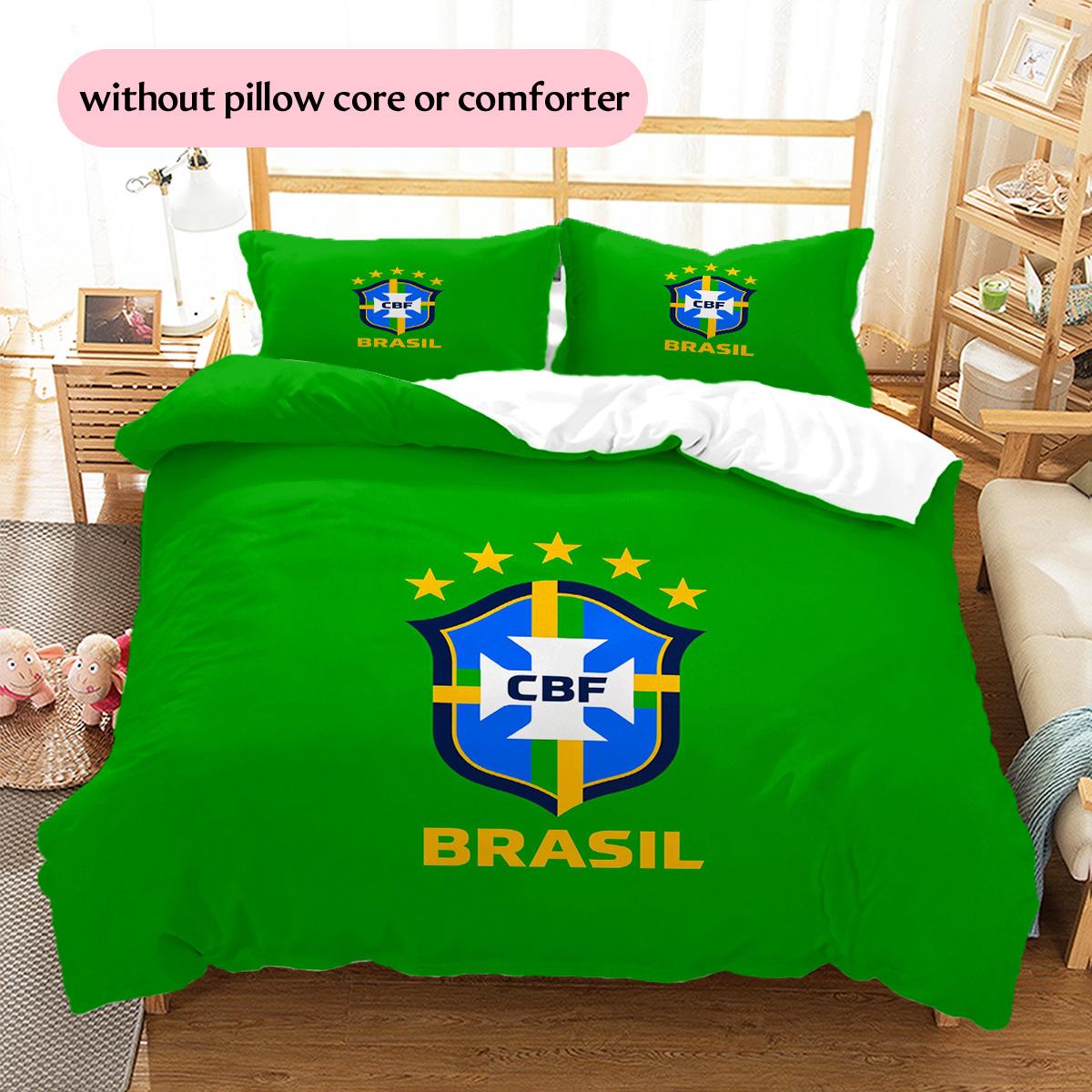 Brazil national football team Pattern Bedding Quilt Set Home Decoration Gift (1 * duvet cover + 2 * pillowcase without core) 135x200cm
Brazil national football team Pattern Bedding Quilt Set Home Decoration Gift (1 * duvet cover + 2 * pillowcase without core) 135x200cm