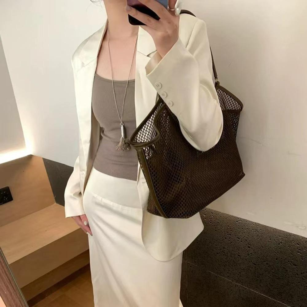 Woven Large Capacity Net Handbag Casual Beach Shoulder Bag Hollow Mesh Wing Tote Bag Travel
Woven Large Capacity Net Handbag Casual Beach Shoulder Bag Hollow Mesh Wing Tote Bag Travel