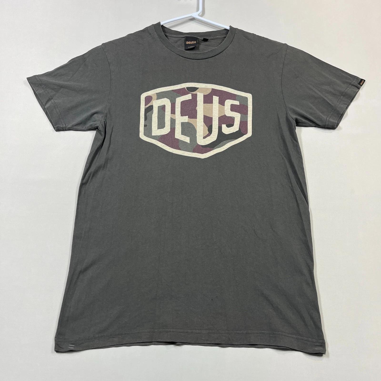 Deus ex Machina T Shirt Logo Spell Out Tee Cotton Crew Neck Mens Medium M Flawed XL
Deus ex Machina T Shirt Logo Spell Out Tee Cotton Crew Neck Mens Medium M Flawed XL