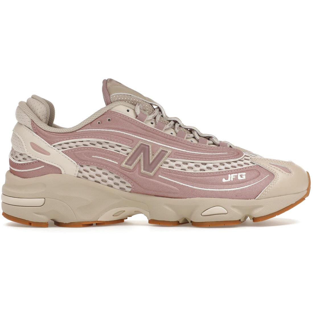 Кроссовки New Balance 1000 Joe Freshgoods When Things Were Pure Розовый норка(M1000JG1) 39.5
Кроссовки New Balance 1000 Joe Freshgoods When Things Were Pure Розовый норка(M1000JG1) 39.5