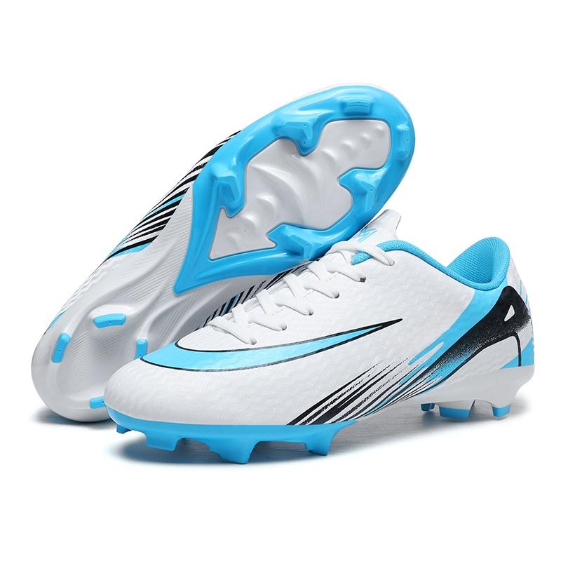 New Men Football Boots Breathable Soccer Shoes Ultralight Non-Slip Unisex Drop Shipping Outdoor Sports Shoes Training Sport 34
New Men Football Boots Breathable Soccer Shoes Ultralight Non-Slip Unisex Drop Shipping Outdoor Sports Shoes Training Sport 34