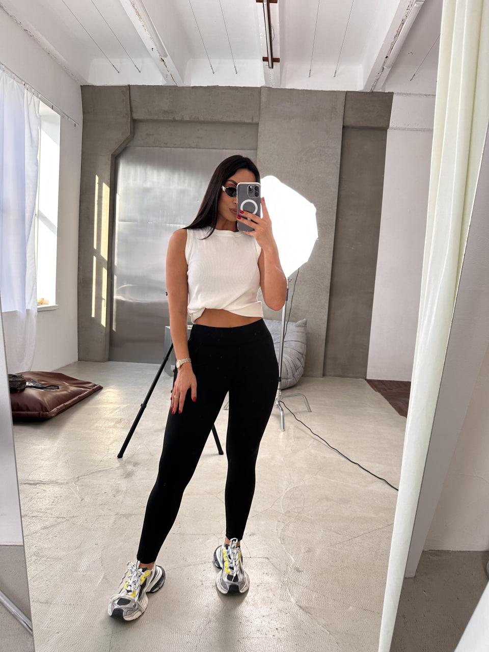 Лосины PEONY Леггинсы №2 7XL Черный (3008241-60-62:16) 7XL чорний
Лосины PEONY Леггинсы №2 7XL Черный (3008241-60-62:16) 7XL чорний