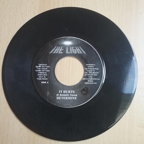 7inch Record DETERMINE, LYMIE MURRY - It hurts NONE The Light Jamaica Reggae, Ska & Dub Used
7inch Record DETERMINE, LYMIE MURRY - It hurts NONE The Light Jamaica Reggae, Ska & Dub Used