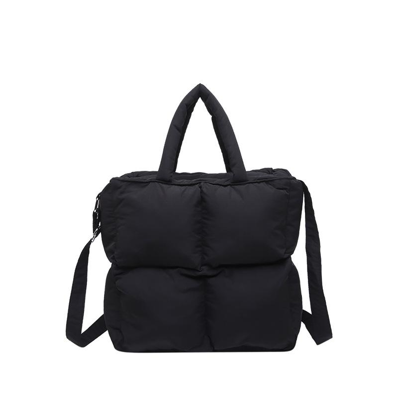 New lightweight and stylish small down handbag чёрный
New lightweight and stylish small down handbag чёрный