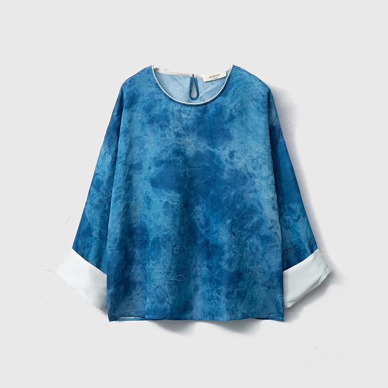 Handmade Tie-Dye Silk Loose Top with Roll-Up Sleeves - Women s Retro Round Neck Blouse for Spring. XL
Handmade Tie-Dye Silk Loose Top with Roll-Up Sleeves - Women s Retro Round Neck Blouse for Spring. XL