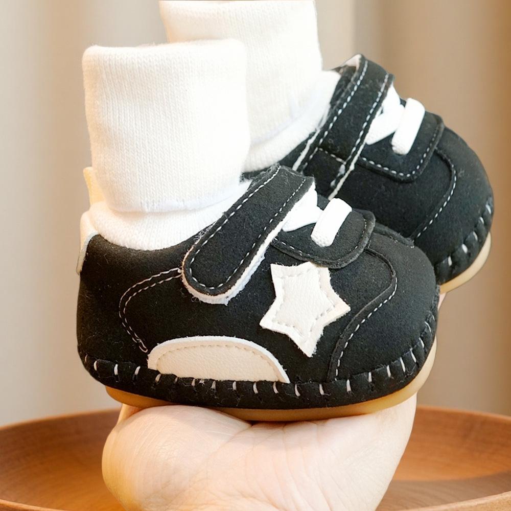 Infant Non-Slip Fleece Lined Soft Sole Winter Shoes for Beginners (0-1 Year) Size 12 (Inner Length 12cm) чорний
Infant Non-Slip Fleece Lined Soft Sole Winter Shoes for Beginners (0-1 Year) Size 12 (Inner Length 12cm) чорний