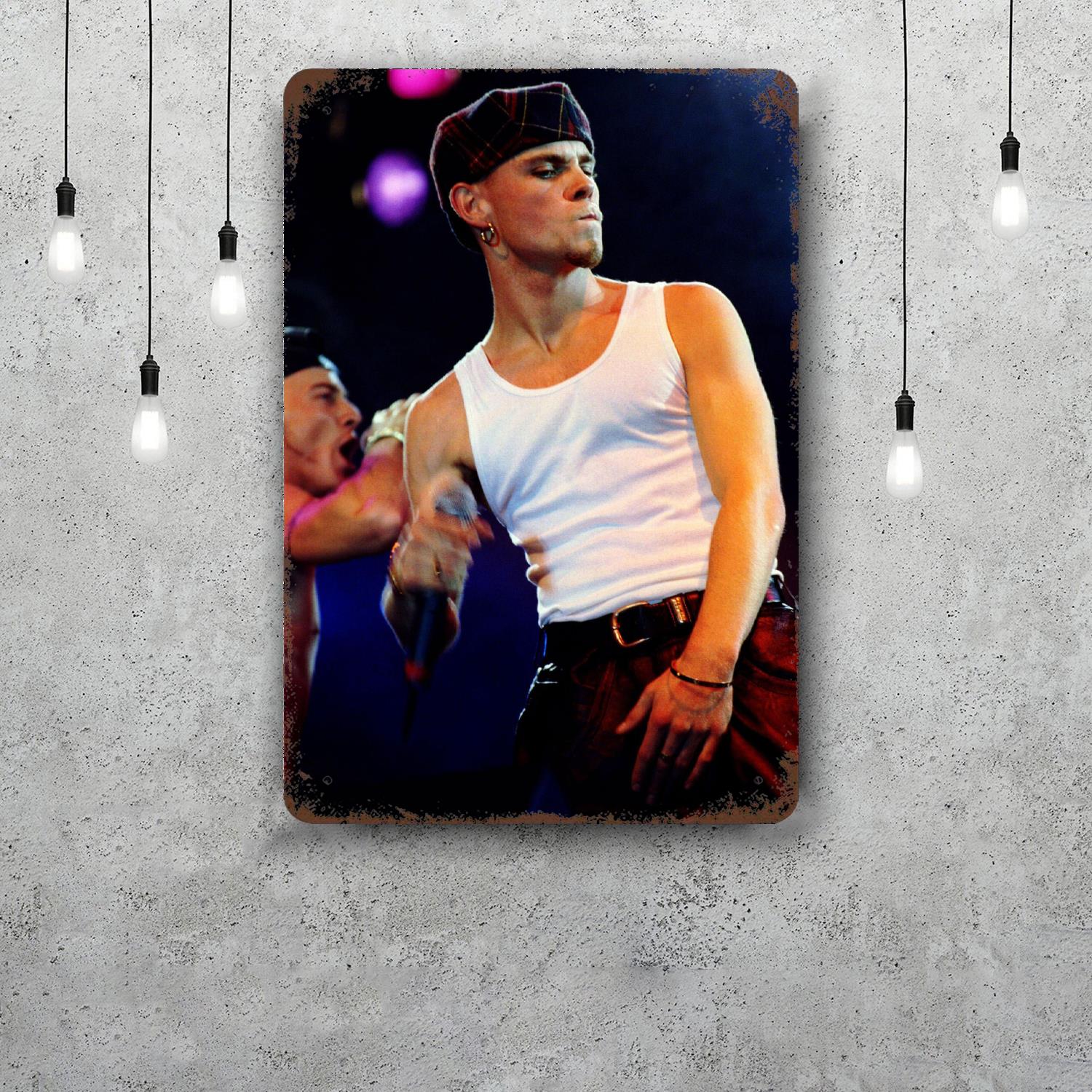 East 17 Decor Poster Vintage Tin Sign Metal Sign Decorative Plaque for Pub Bar Man Cave Club Wall Decoration 20x30cm(7.8x11.8inch)
East 17 Decor Poster Vintage Tin Sign Metal Sign Decorative Plaque for Pub Bar Man Cave Club Wall Decoration 20x30cm(7.8x11.8inch)