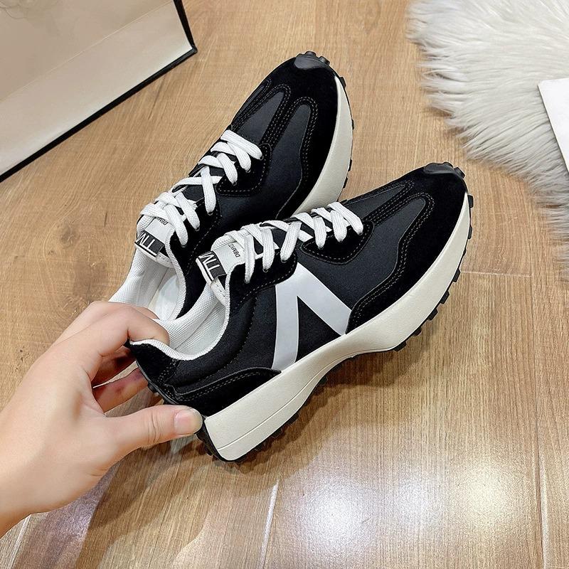 2025 Women Shoes Comfortable Quality Autumn Fashionable Sneakers Non-slip Wear-resistant Casual Shoes 37 чёрный
2025 Women Shoes Comfortable Quality Autumn Fashionable Sneakers Non-slip Wear-resistant Casual Shoes 37 чёрный