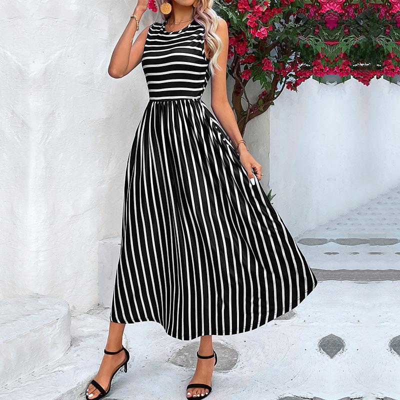Summer new crew neck long skirt European and American women s striped sleeveless dress XL
Summer new crew neck long skirt European and American women s striped sleeveless dress XL